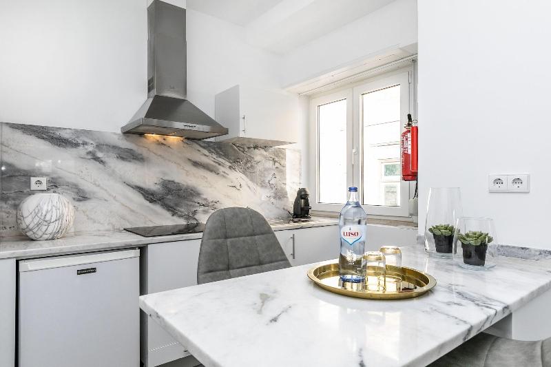 Gloria Suites By Lx Way image