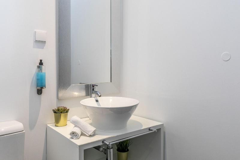 Gloria Suites By Lx Way image