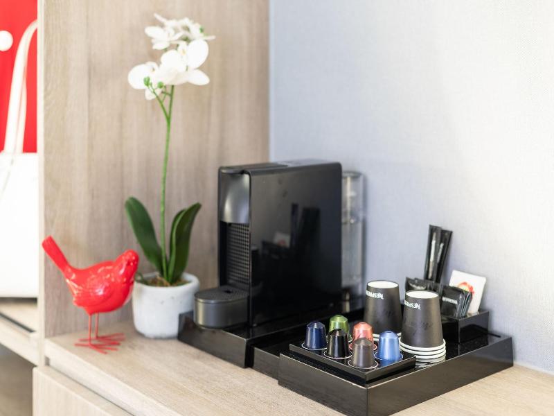 Boutique Telhal 89 image
