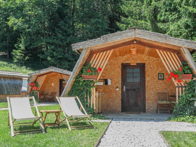 Pension & Glamping Pibernik — general view