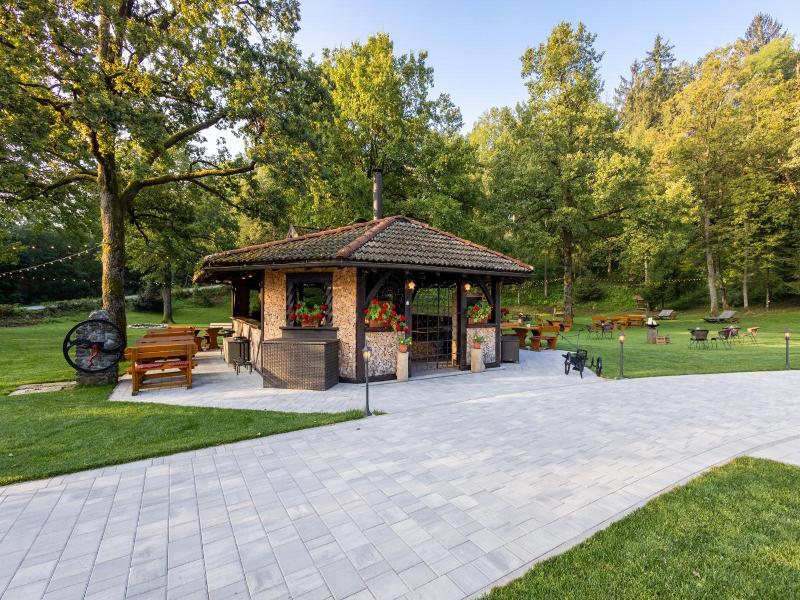 Pension & Glamping Pibernik image