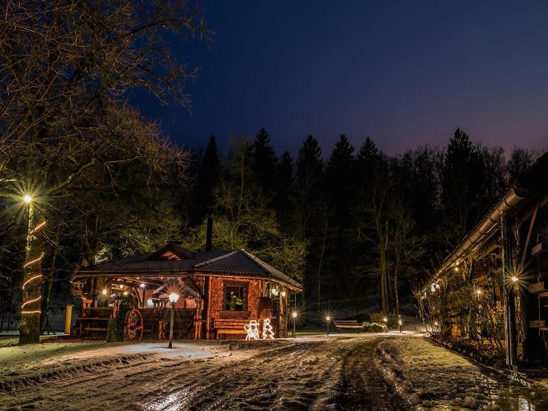 Pension & Glamping Pibernik image