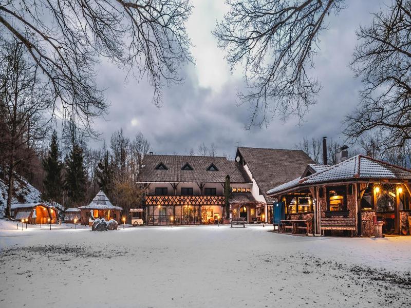 Pension & Glamping Pibernik image