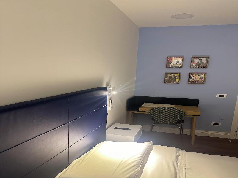 Home 146 image