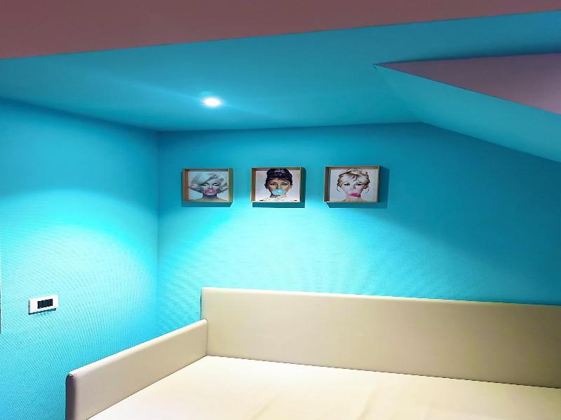 Home 146 image