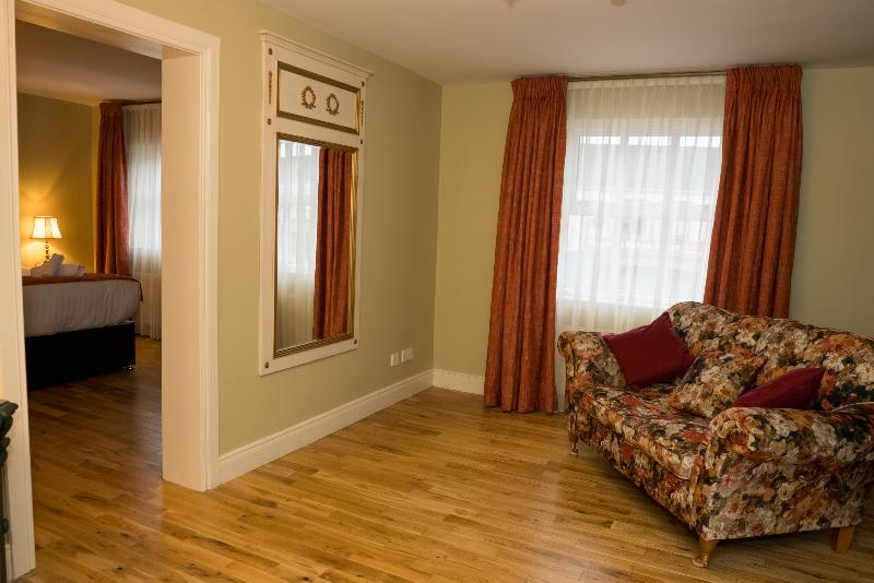 Walsh's Hotel image
