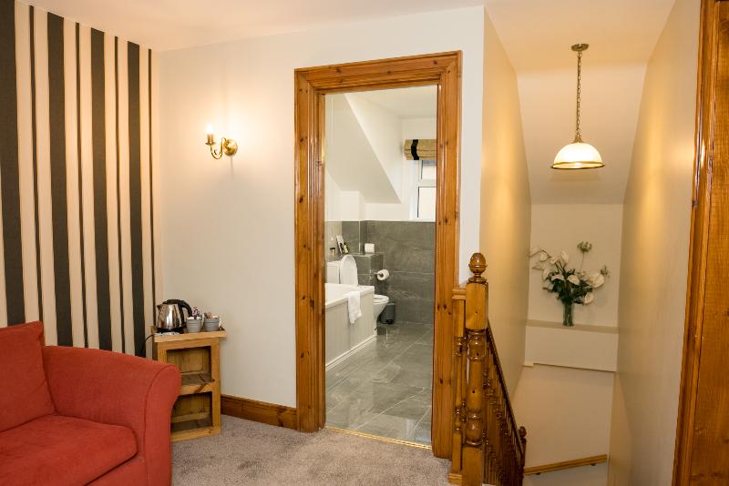 Walsh's Hotel image