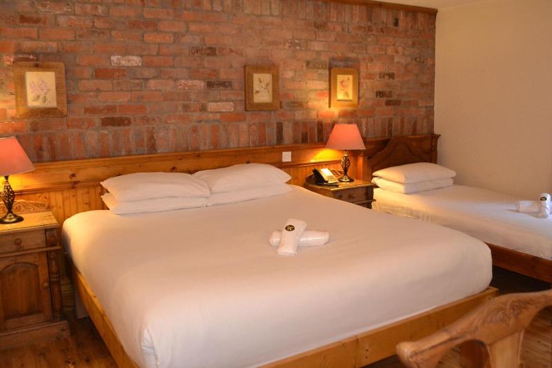 Walsh's Hotel image
