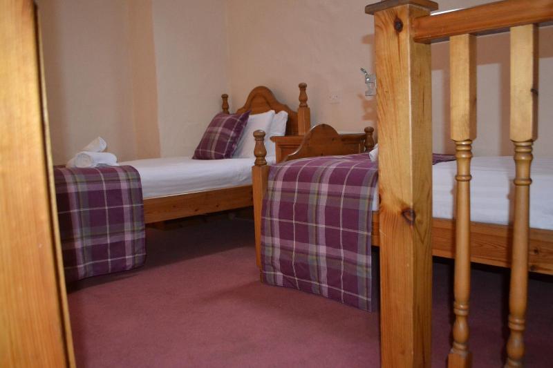 Walsh's Hotel image