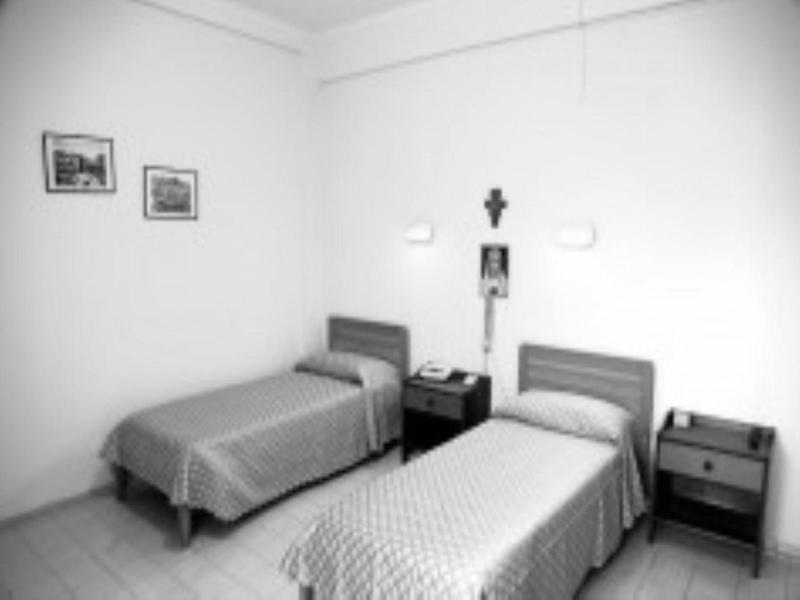 Istituto Piccole Ancelle Di Cristo Re image