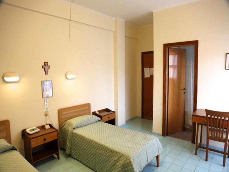 Istituto Piccole Ancelle Di Cristo Re image