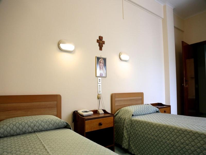 Istituto Piccole Ancelle Di Cristo Re image