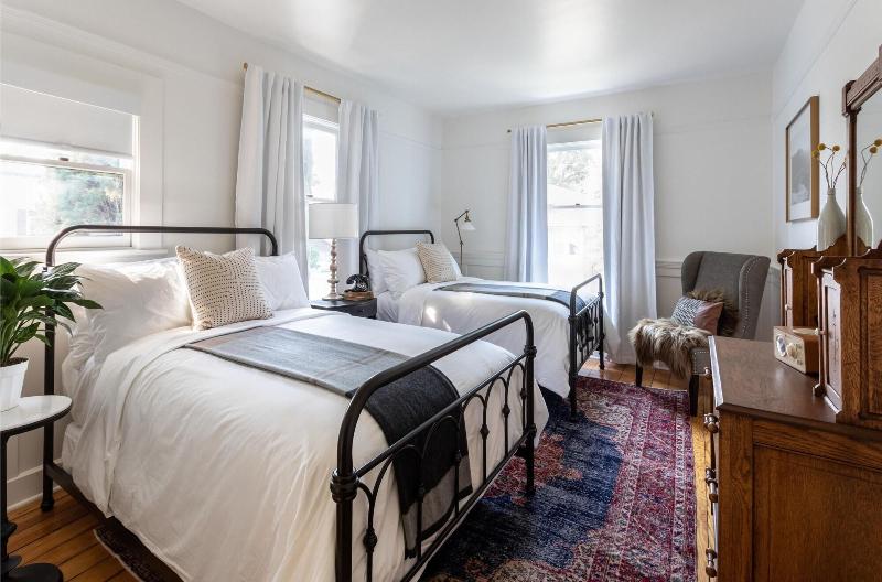 Holbrooke Hotel image