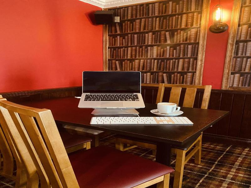 The Oaks Hotel image