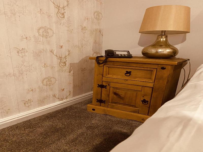 The Oaks Hotel image