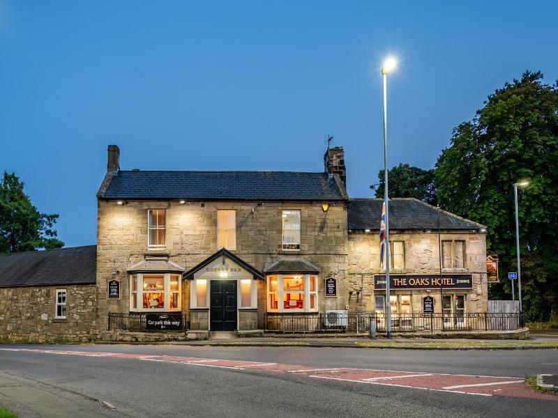 The Oaks Hotel image