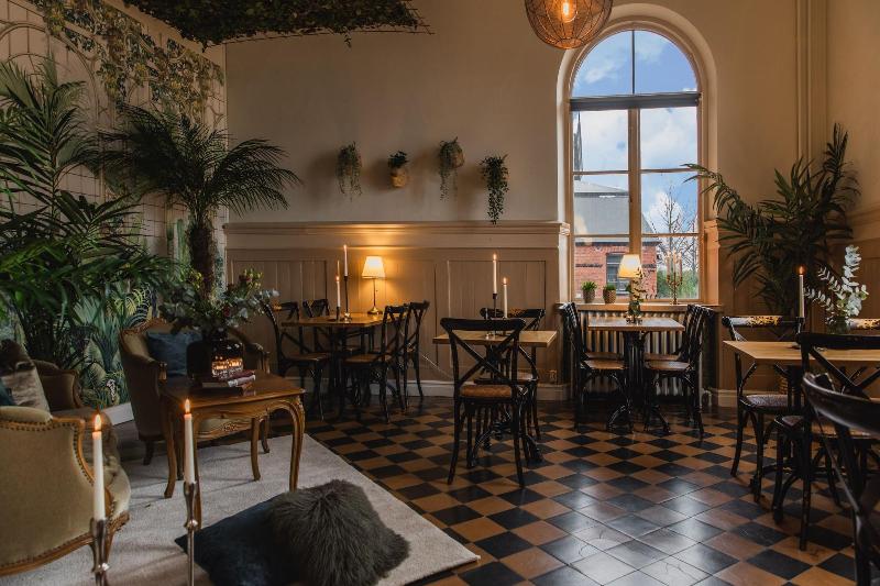 Stationen Bed & Breakfast image