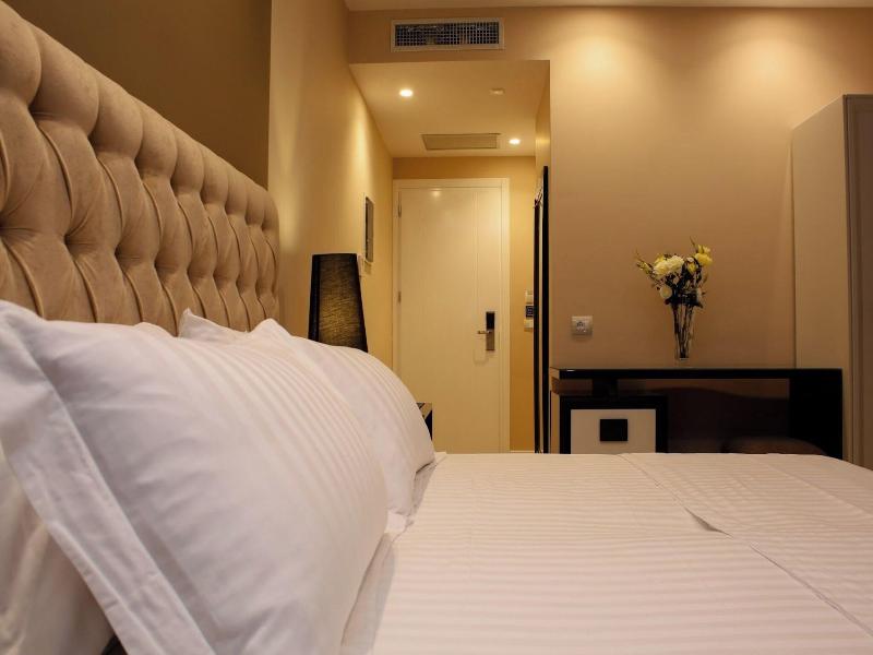 Hotel Luxury image