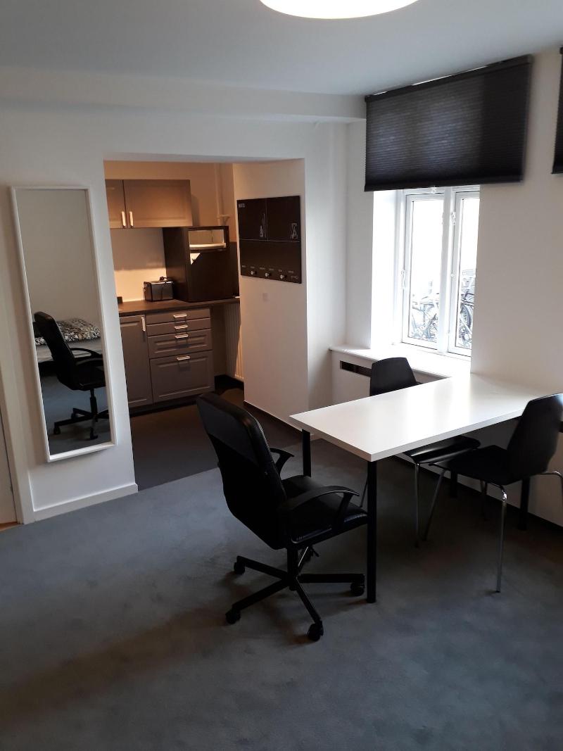 Hotel M18 image