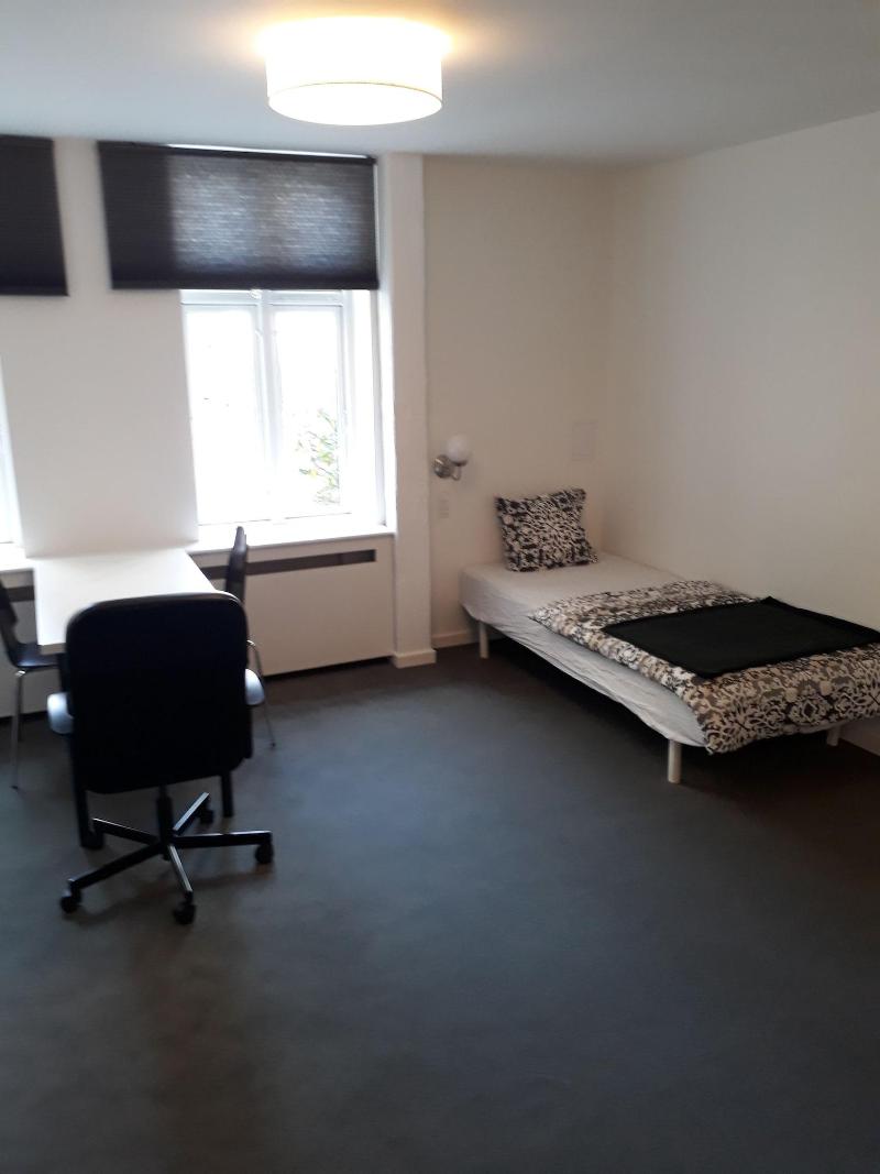 Hotel M18 image