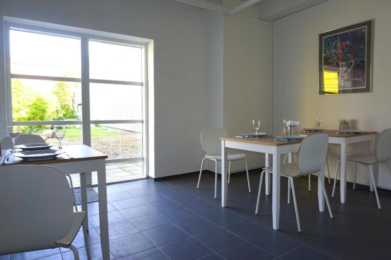 Hotel M18 image