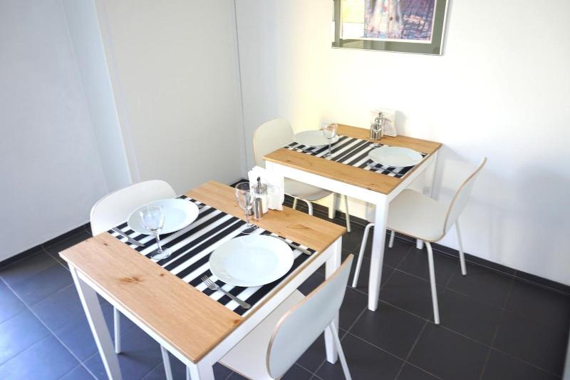 Hotel M18 image