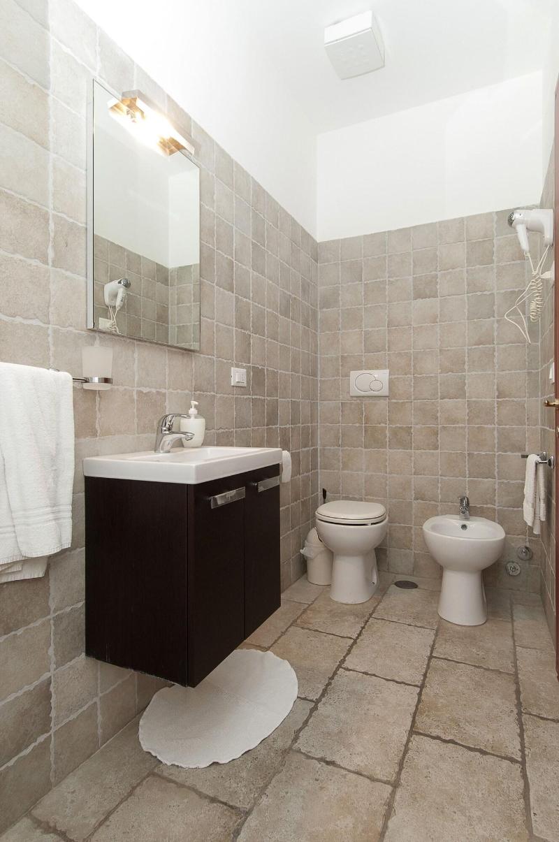 Eneahouse image