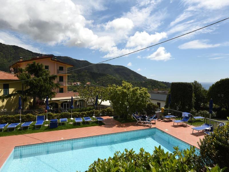 Hotel La Vigna image