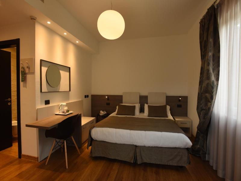 Hotel La Vigna image