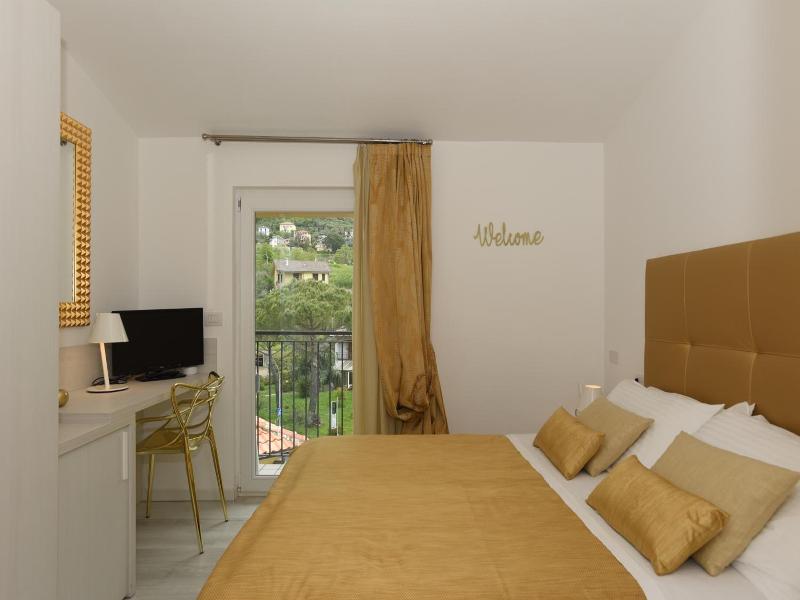 Hotel La Vigna image