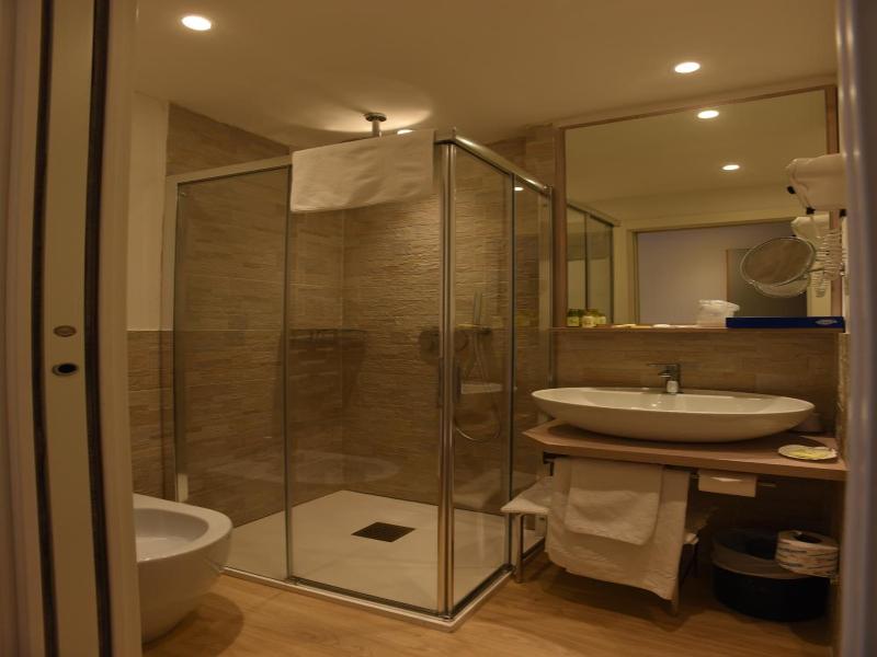 Hotel La Vigna image