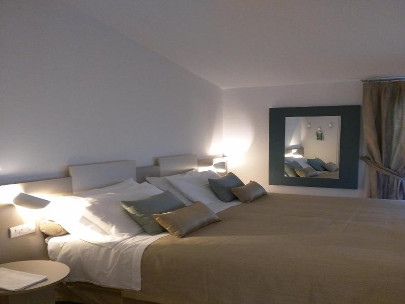 Hotel La Vigna image