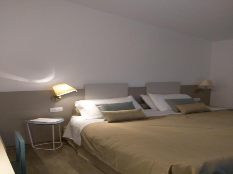 Hotel La Vigna image