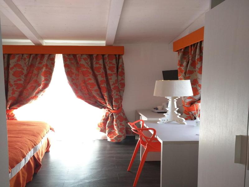 Hotel La Vigna image