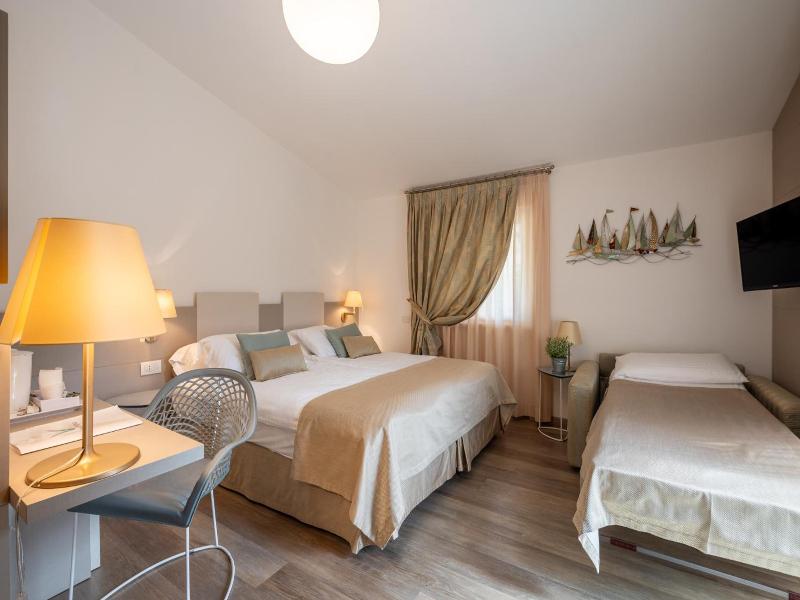 Hotel La Vigna image