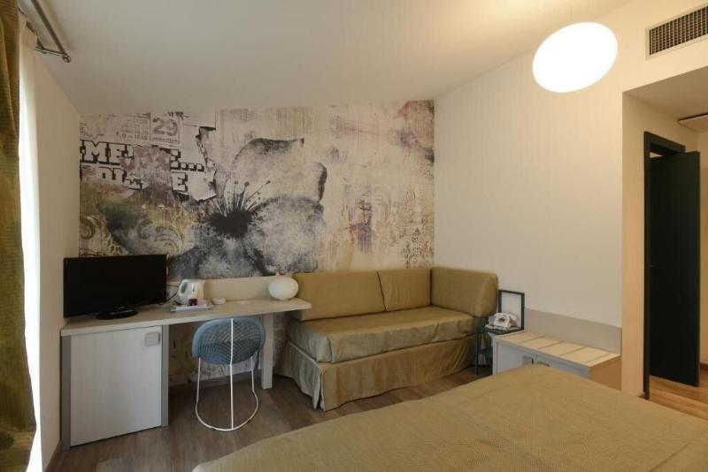 Hotel La Vigna image