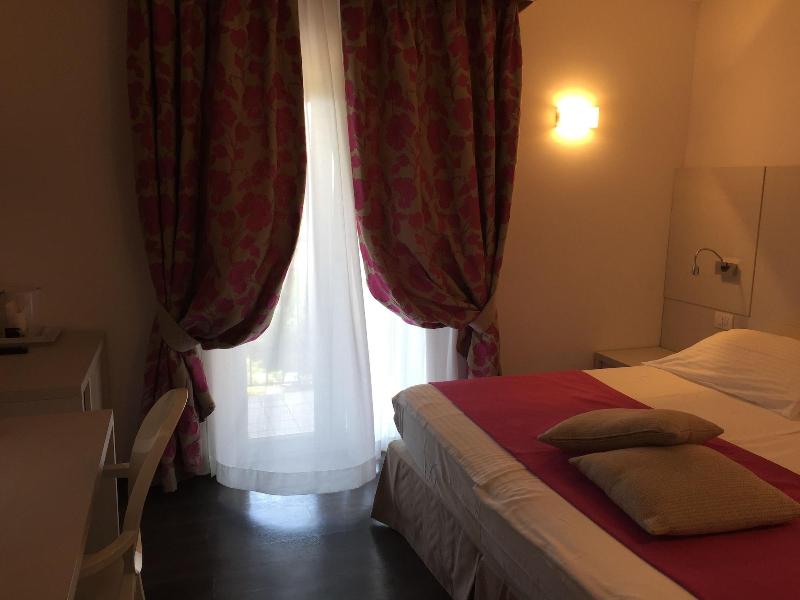Hotel La Vigna image