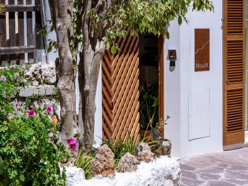 Hotel Noualt image