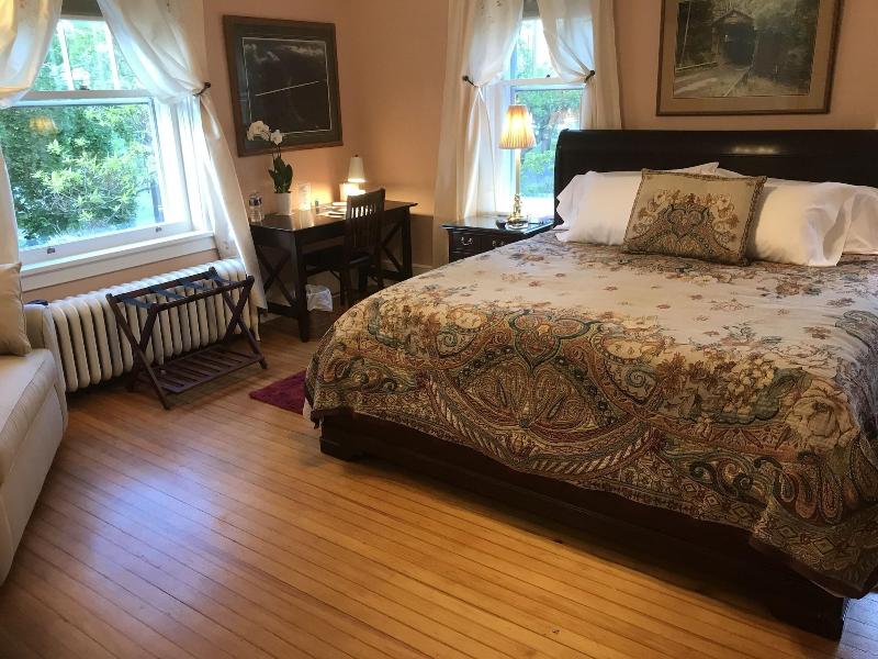 Mooreland Garden Inn image