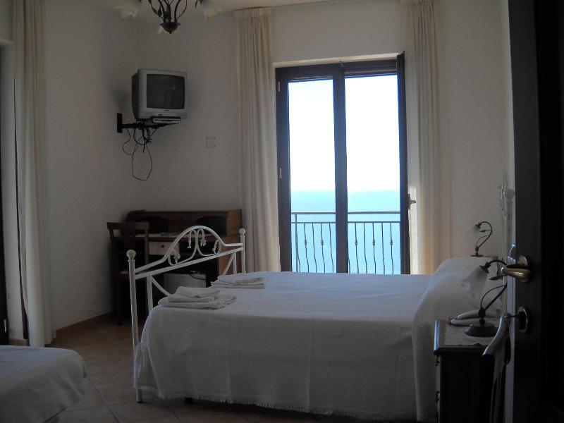 Villa Malandrino Guest House image