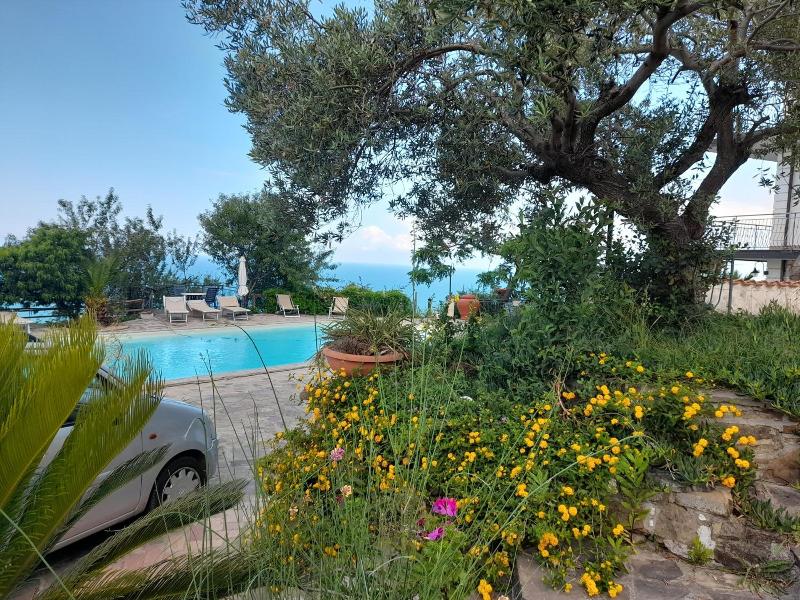 Villa Malandrino Guest House image