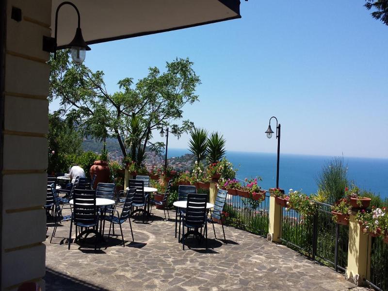 Villa Malandrino Guest House image