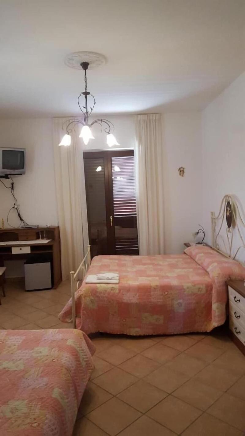 Villa Malandrino Guest House image