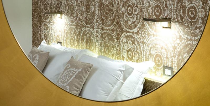 Mercatovecchio Luxury Suites image