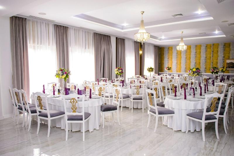Hotel Royal Class image