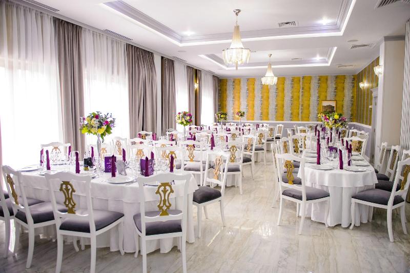 Hotel Royal Class image