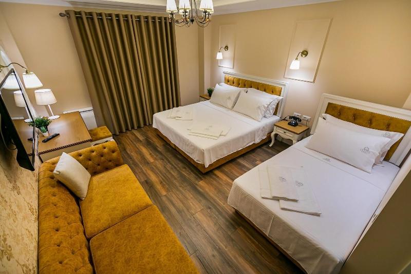 Legacy Hotel image