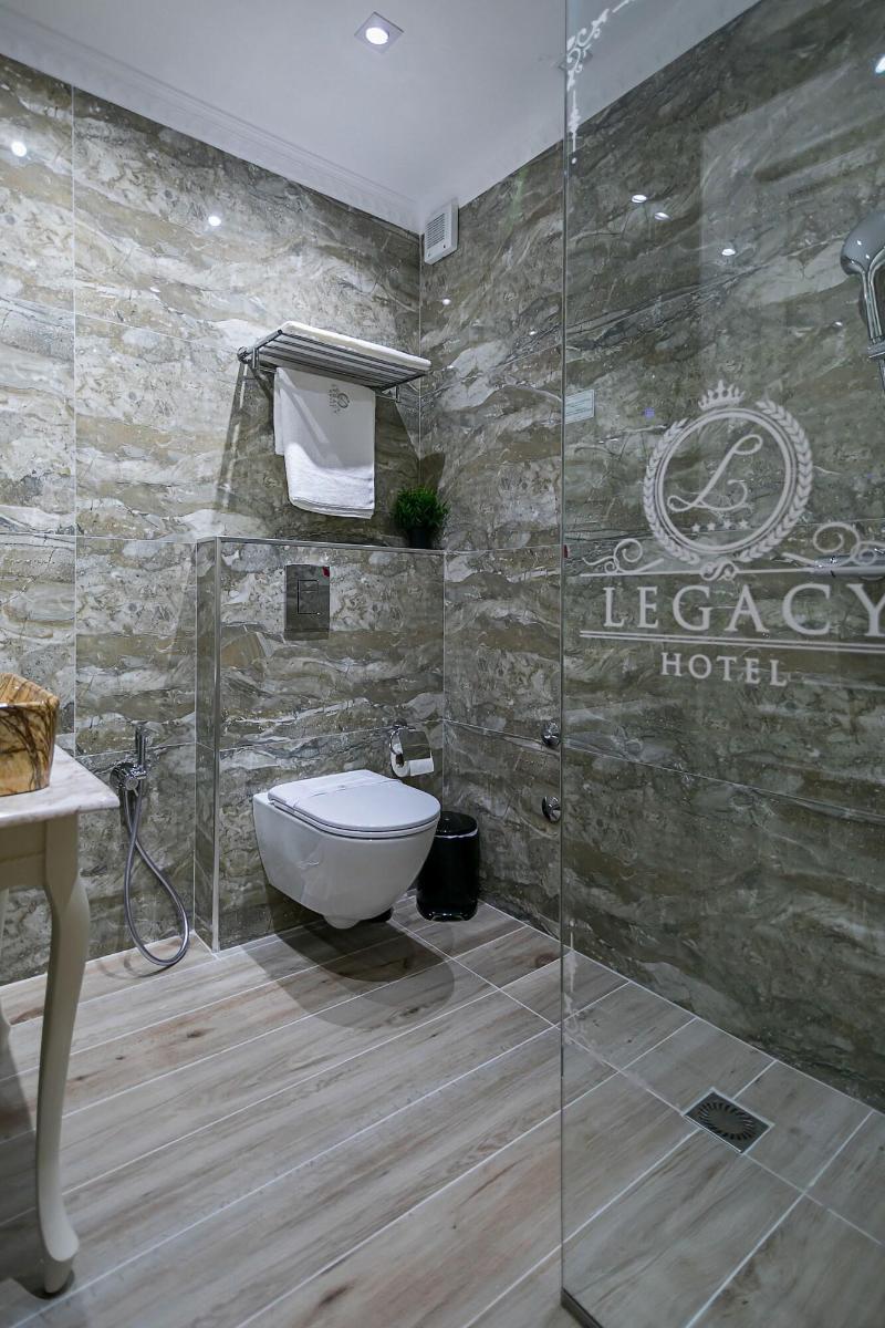 Legacy Hotel image