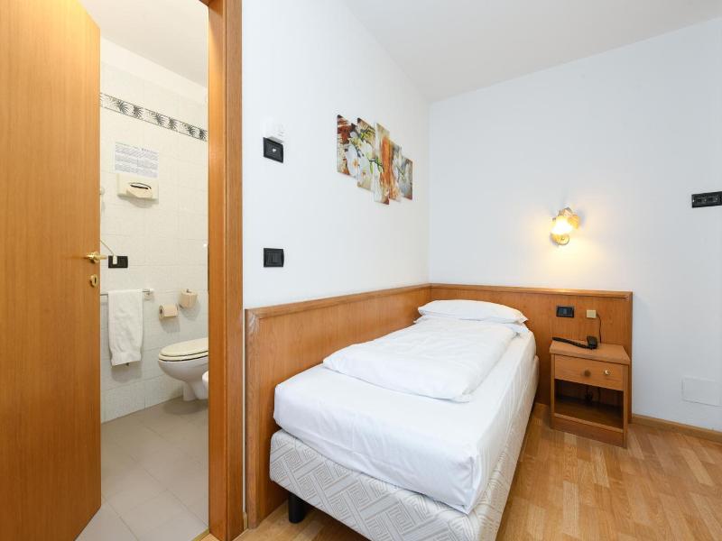 Hotel Denny image