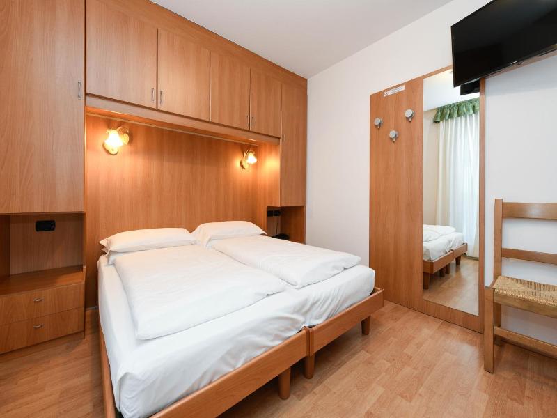 Hotel Denny image